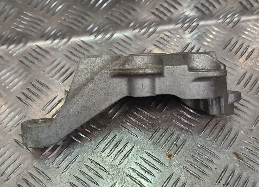 OPEL ASTRA K 1.4 B14XFL Turbo Halter Halterung GM ORIGINAL gebraucht - 13364007