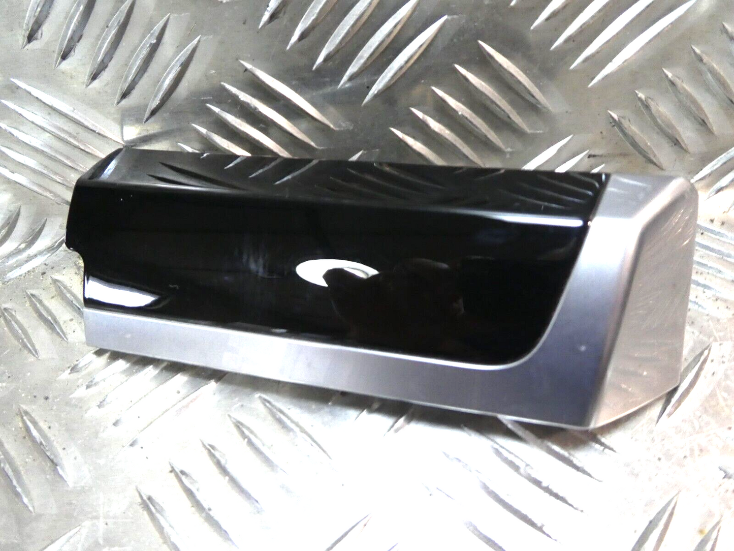 Porsche Cayenne 92A Dekor Klavierlack Armaturenbrett 7P5857226P 6BB ORIGINAL gebraucht - Zierleiste