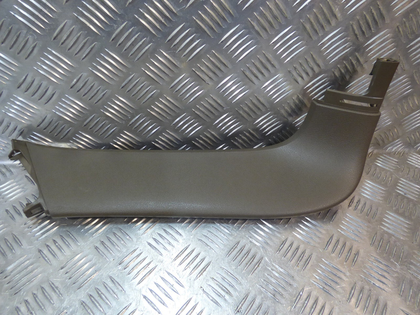 Porsche Cayenne S 92A Heckklappe Links Braun Umbra DE1 7P5867587 ORIGINAL gebraucht - Fensterrahmen
