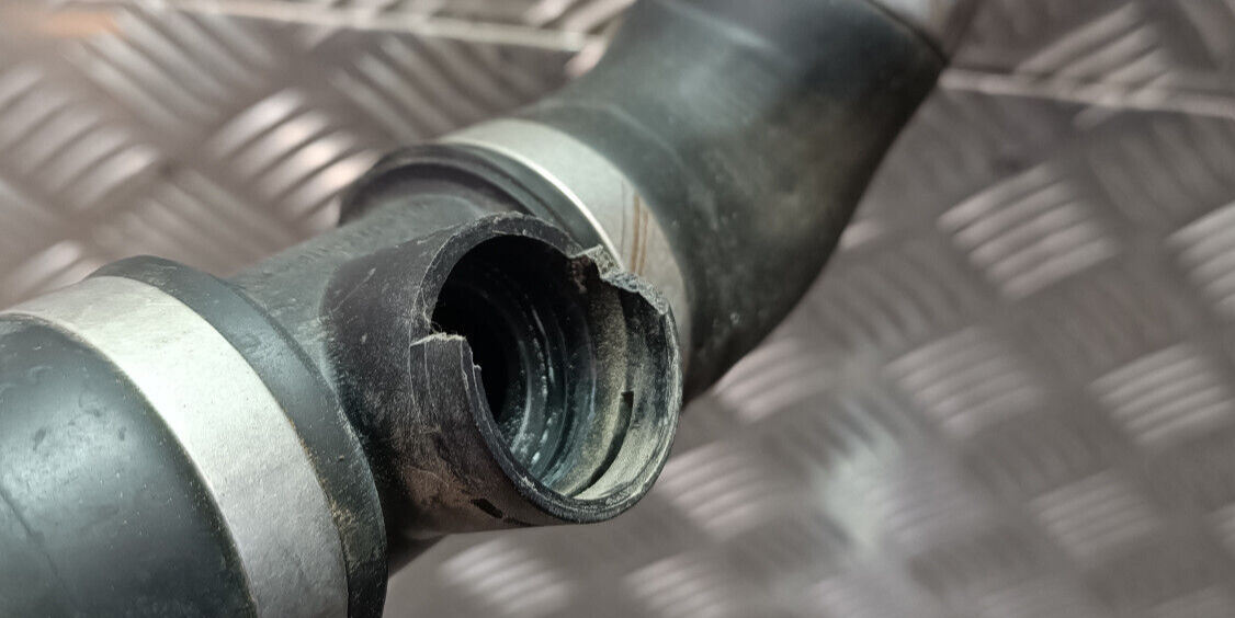 Porsche Cayenne S 92A Kühlleitung Kühlschlauch 7P5122291 ORIGINAL gebraucht - Wasserschlauch