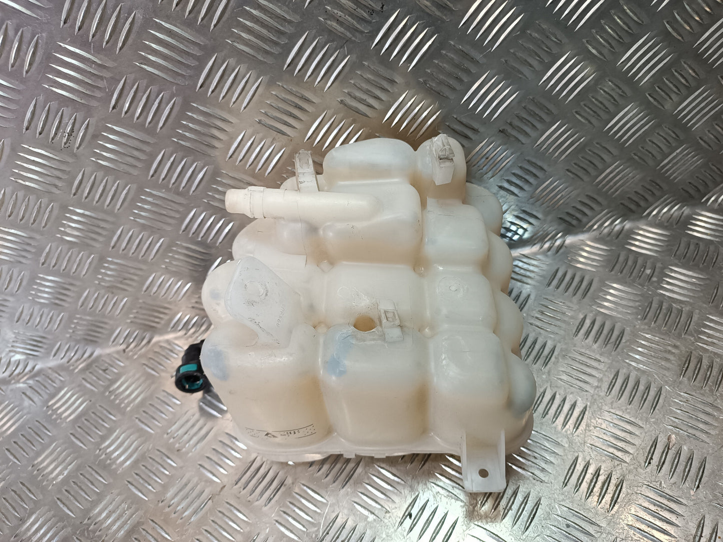Porsche Cayenne S 92A Kühlwasserbehälter Ausgleichsbehälter GPO 2 ORIGINAL gebraucht - 7P0121407