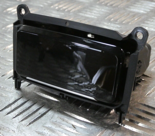 Porsche Cayenne 92A mitte vorn KLAVIER 7P5857273B ORIGINAL gebraucht - Aschenbecher