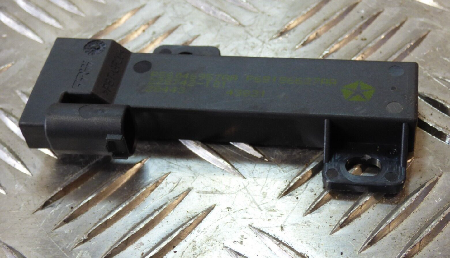 Jeep Cherokee KL 2015 Antenne ORIGINAL gebraucht - 68186637AA