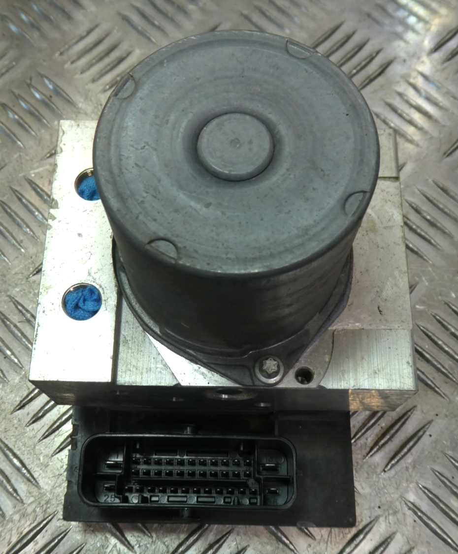 Porsche Panamera 3.0 E-Hybrid ABS-Steuergerät Hydraulikblock ORIGINAL gebraucht - 97035575566