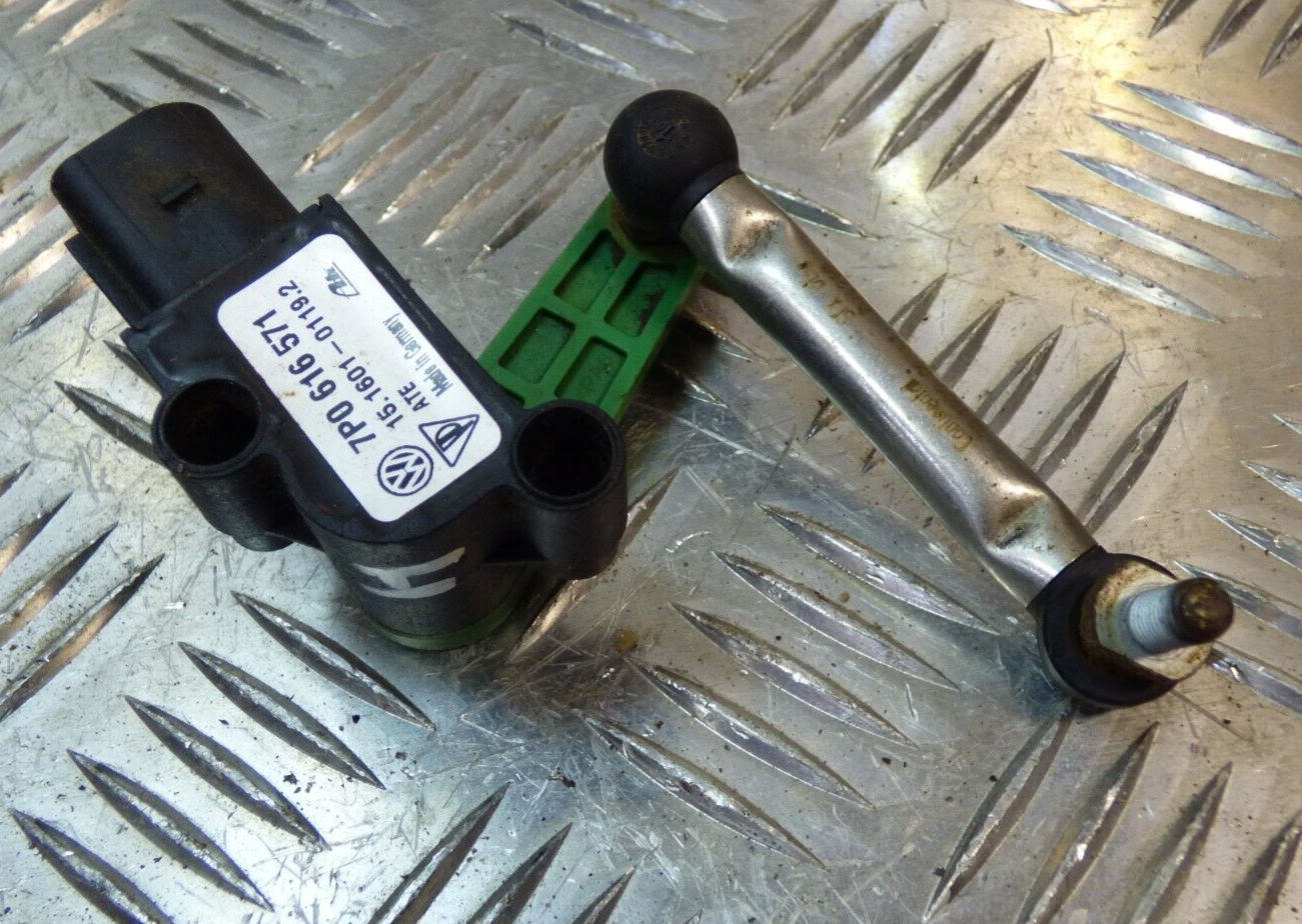 Porsche Cayenne 92A Niveauregulierung Höhenwertsensor Hinten ORIGINAL gebraucht - 7P0616571
