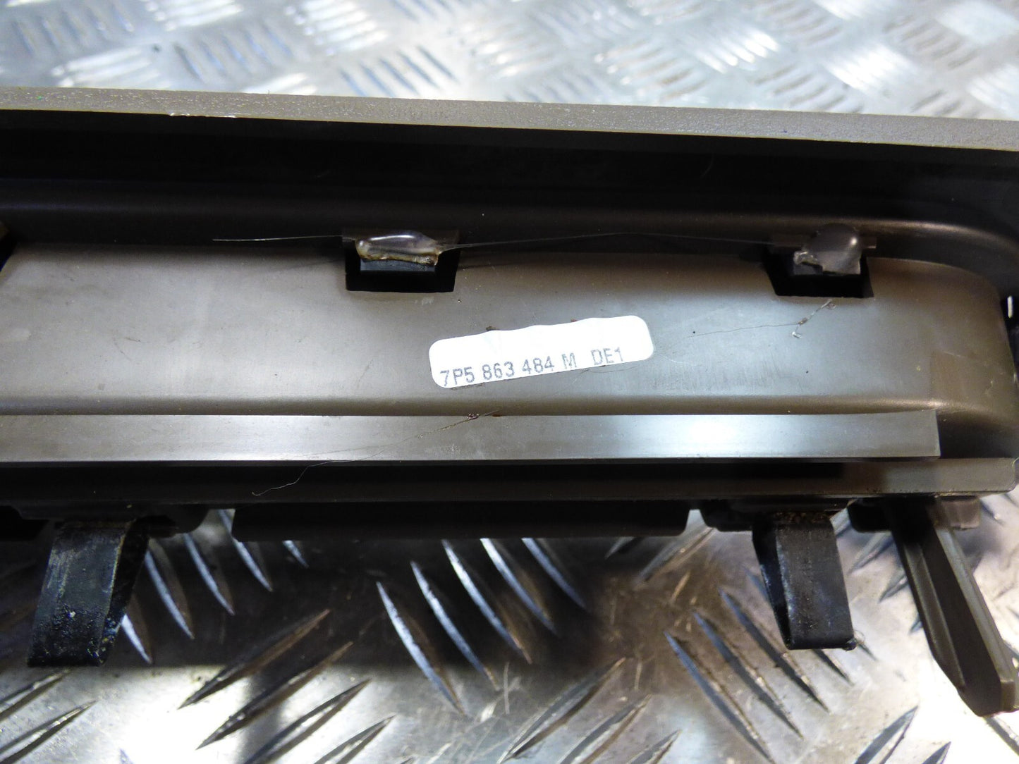 Porsche Cayenne S 92A Einstiegsleiste Schweller v. rechts 7P5863484M ORIGINAL gebraucht - Verkleidung