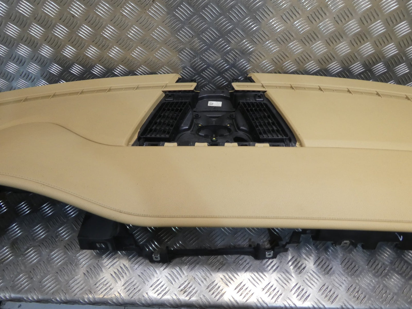 Porsche Panamera 970 Facelift Armaturenbrett Luxorbeige 97080307107 ORIGINAL gebraucht - 97055210107