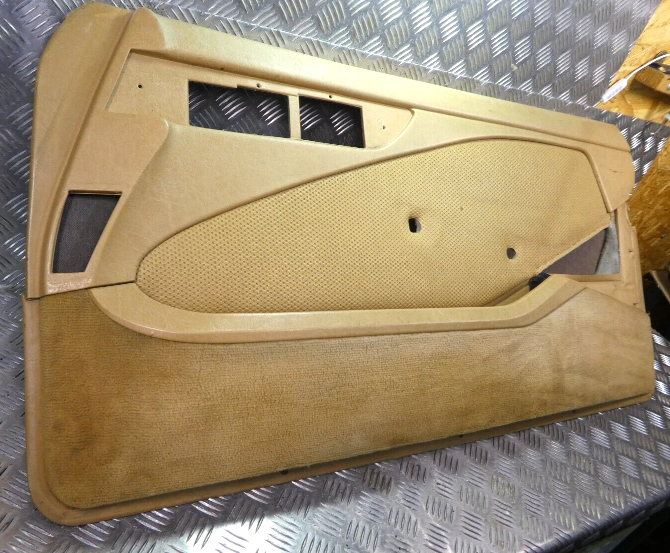 C126 W126 Coupe SEC Türverkleidung Türpappe Rechts beige ORIGINAL gebraucht - creme ORIGINAL gebraucht - - Mercedes