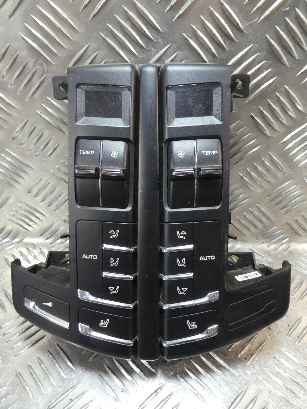 Porsche Cayenne 92A Bedieneinheit hinten Fond 7P5907049G ORIGINAL gebraucht - Klimabedienteil