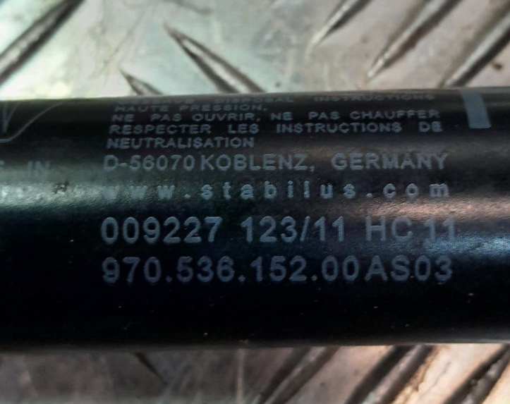 Porsche Panamera 970 Türanschlag Hinten Rechts ORIGINAL gebraucht - 97053615200