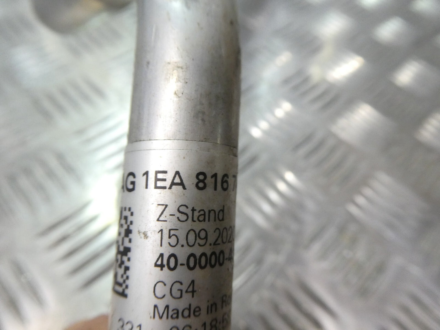 VW ID3 ID.3 Klimaleitung Kältemittelrohr 1EA816743J ORIGINAL gebraucht - Volkswagen