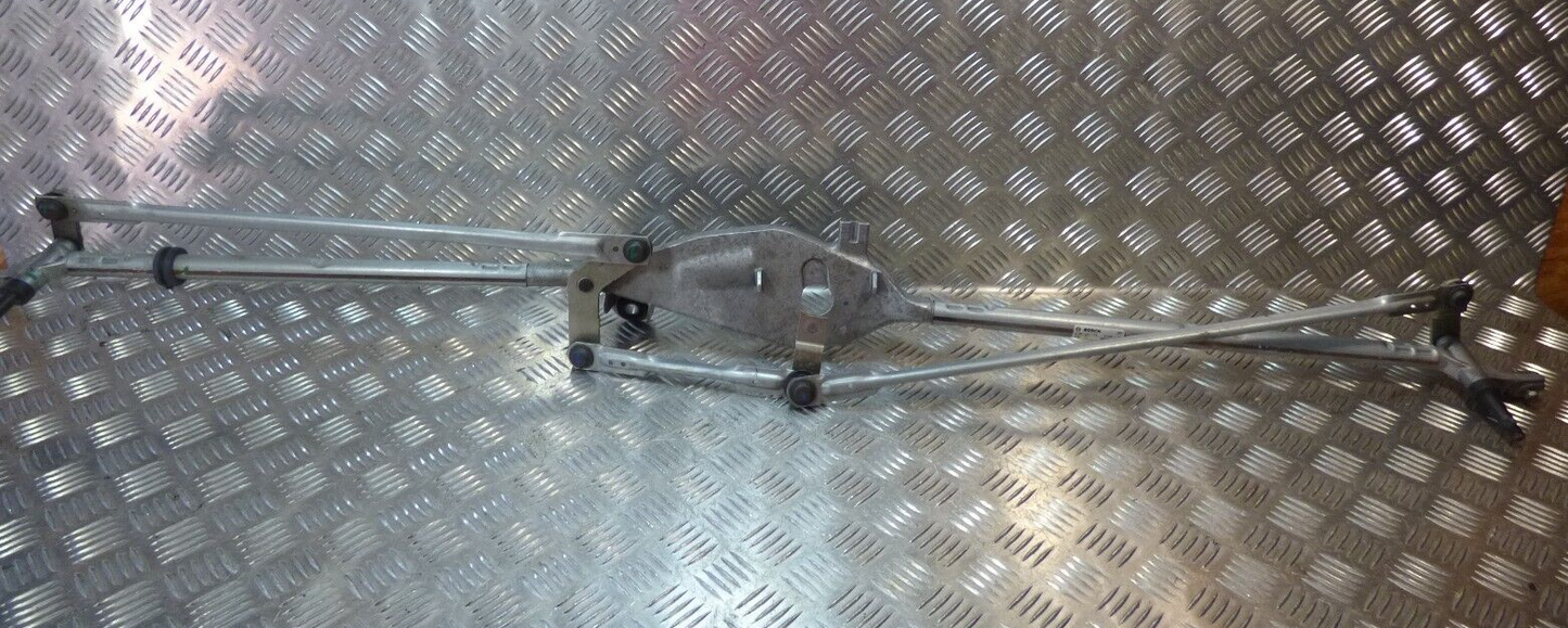OPEL ASTRA K Orig. Wischergestänge Vorne Bosch 3397021778 ORIGINAL gebraucht - GM39034606
