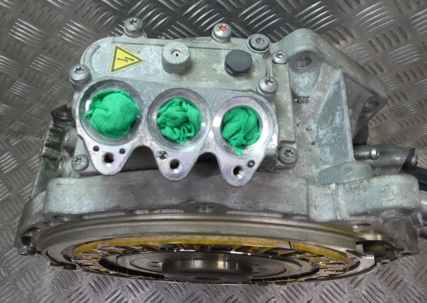 Porsche Panamera 970 3.0 E-Hybrid Elektromotor Motor 043750601 ORIGINAL gebraucht - 97011701012