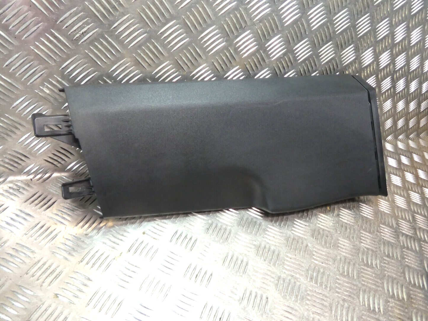 VW ID3 ID.3 B-Säule untere Verkleidung rechts 10A867292B AKT schwarz ORIGINAL gebraucht - Volkswagen
