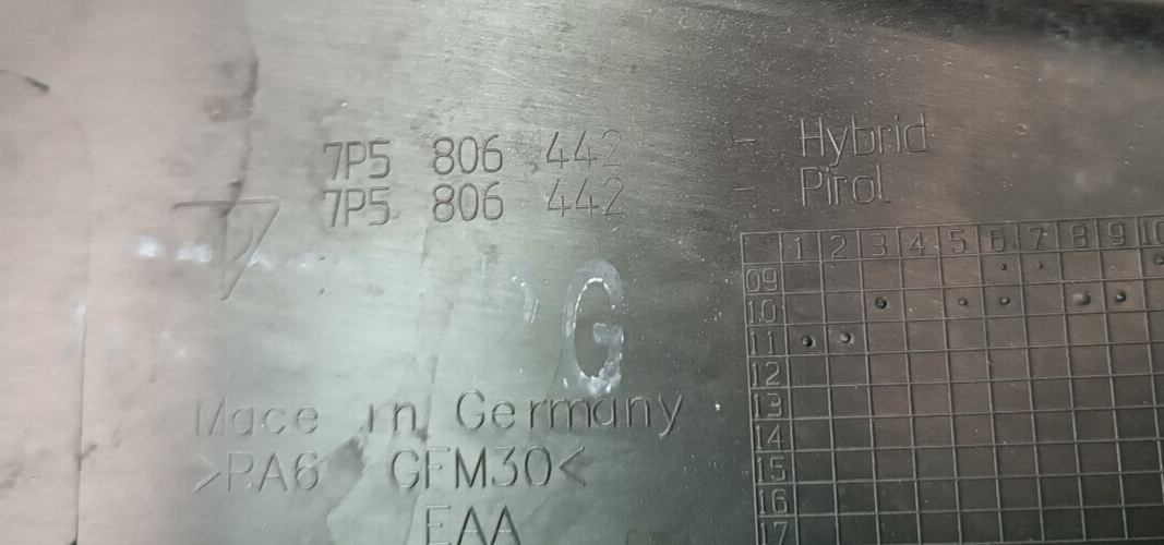 Porsche Cayenne S 92A Abdeckung Verkleidung 7P5806100A 7P5806442 ORIGINAL gebraucht - Motorabdeckung