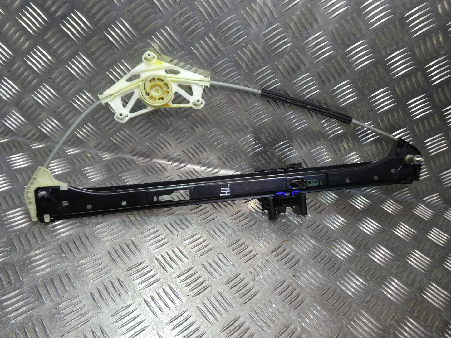 Porsche Macan 95B hinten links 95B839461 ORIGINAL gebraucht - Fensterheber