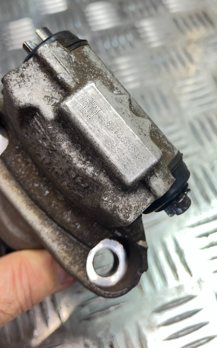 Porsche Cayenne 92A Feststellbremse Motor Handbremsmotor Hinten Link ORIGINAL gebraucht - Elektrische