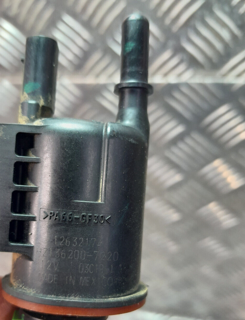 OPEL ASTRA K 1.4 Turbo Soleonidventil Umschaltventil GM 136200-7220 ORIGINAL gebraucht - 12632174