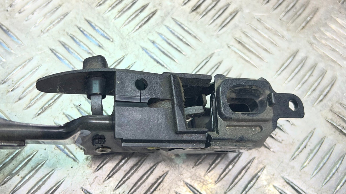 Smart ForTwo 451 Cabrio Verriegelung Verschluss Holm Dachholm rechts ORIGINAL gebraucht - A4507760064