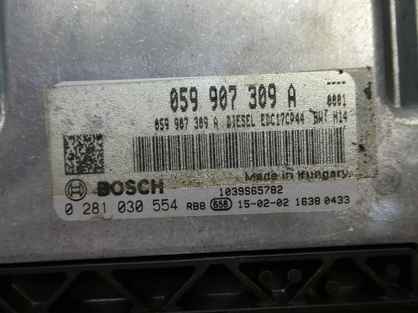 Porsche Macan 95B Motor Steuergerät Motorsteuergerät ECU 0281030554 ORIGINAL gebraucht - 059907309A