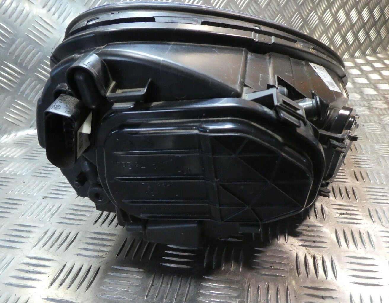 Porsche Cayenne 92A Frontscheinwerfer Xenon Links Scheinwerfer ORIGINAL gebraucht - 7P5941031AN