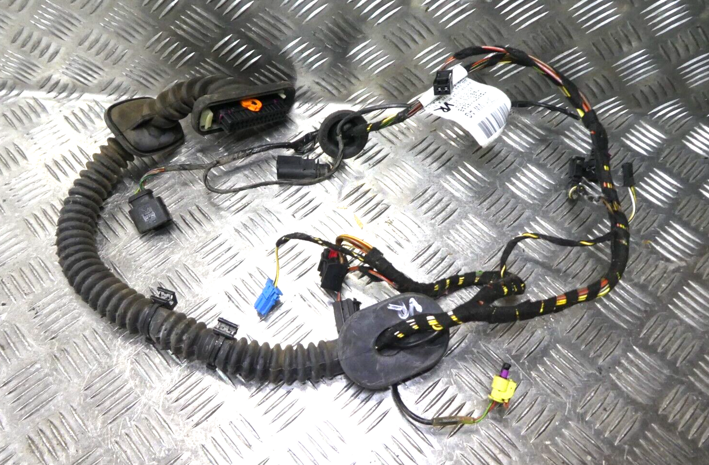 Porsche Cayenne 92A Türkabelbaum Vorne Rechts 7P5971162AB ORIGINAL gebraucht - Kabelbaum