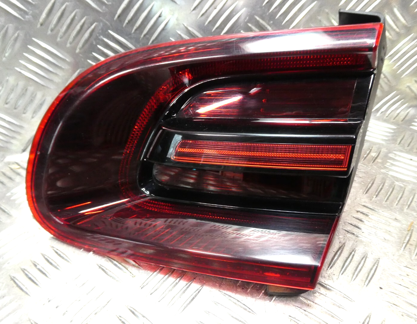 Porsche Macan 95B 2015 Rücklicht Rückleuchte Hinten Rechts 95B945094B gebraucht - Original
