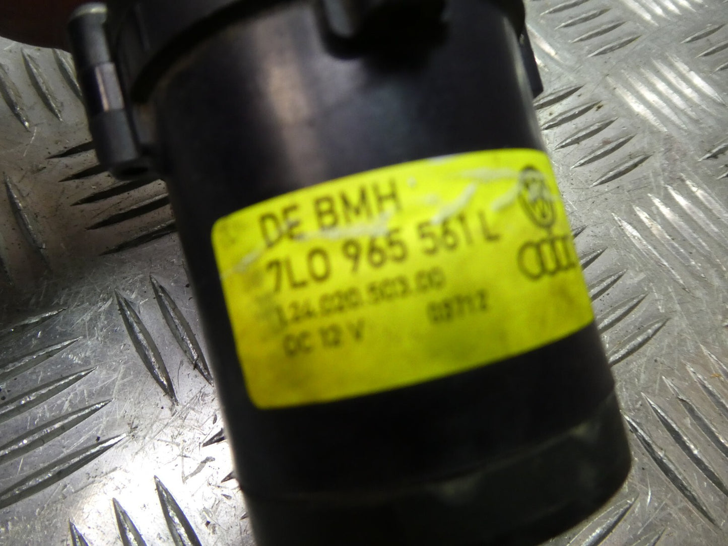 Porsche Cayenne S 92A 4.8 Wasserpumpe 7L0965551A ORIGINAL gebraucht - Zusatzwasserpumpe