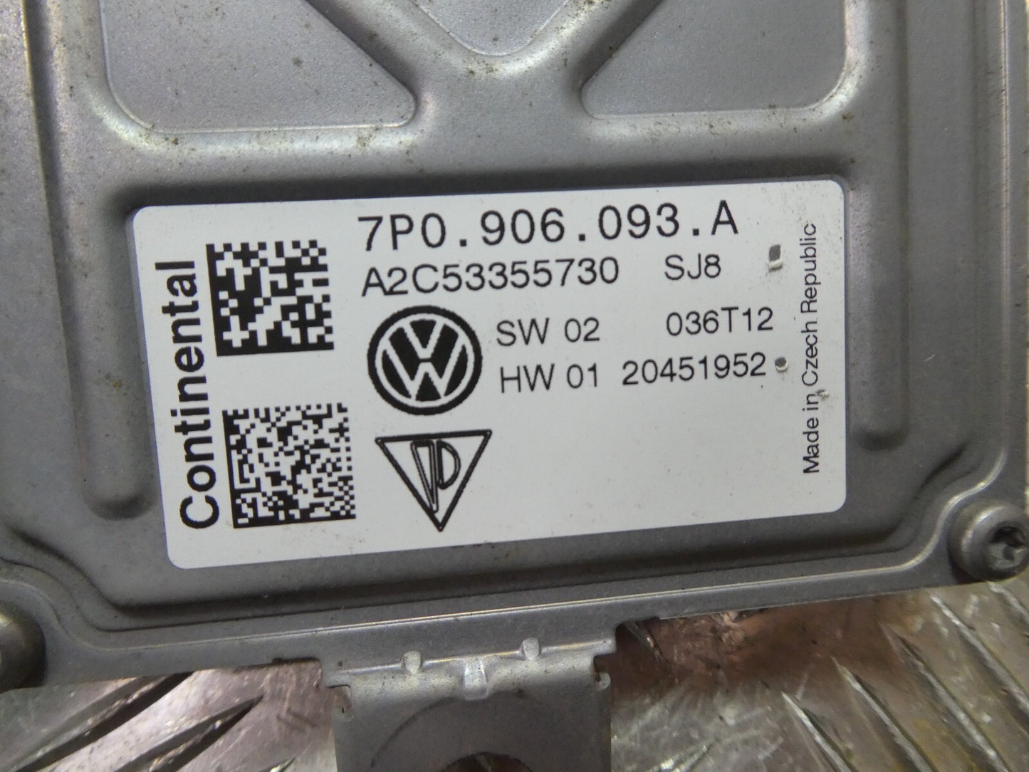 Porsche Cayenne 92A Steuergerät 7P0906093 ORIGINAL gebraucht - Kraftstoffpumpe
