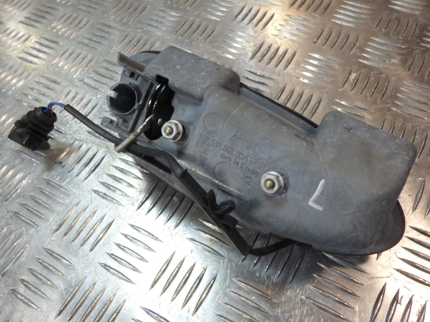 Porsche Boxster 987 Original Türgriff vorne links schwarz RHD gebraucht - 99753706300