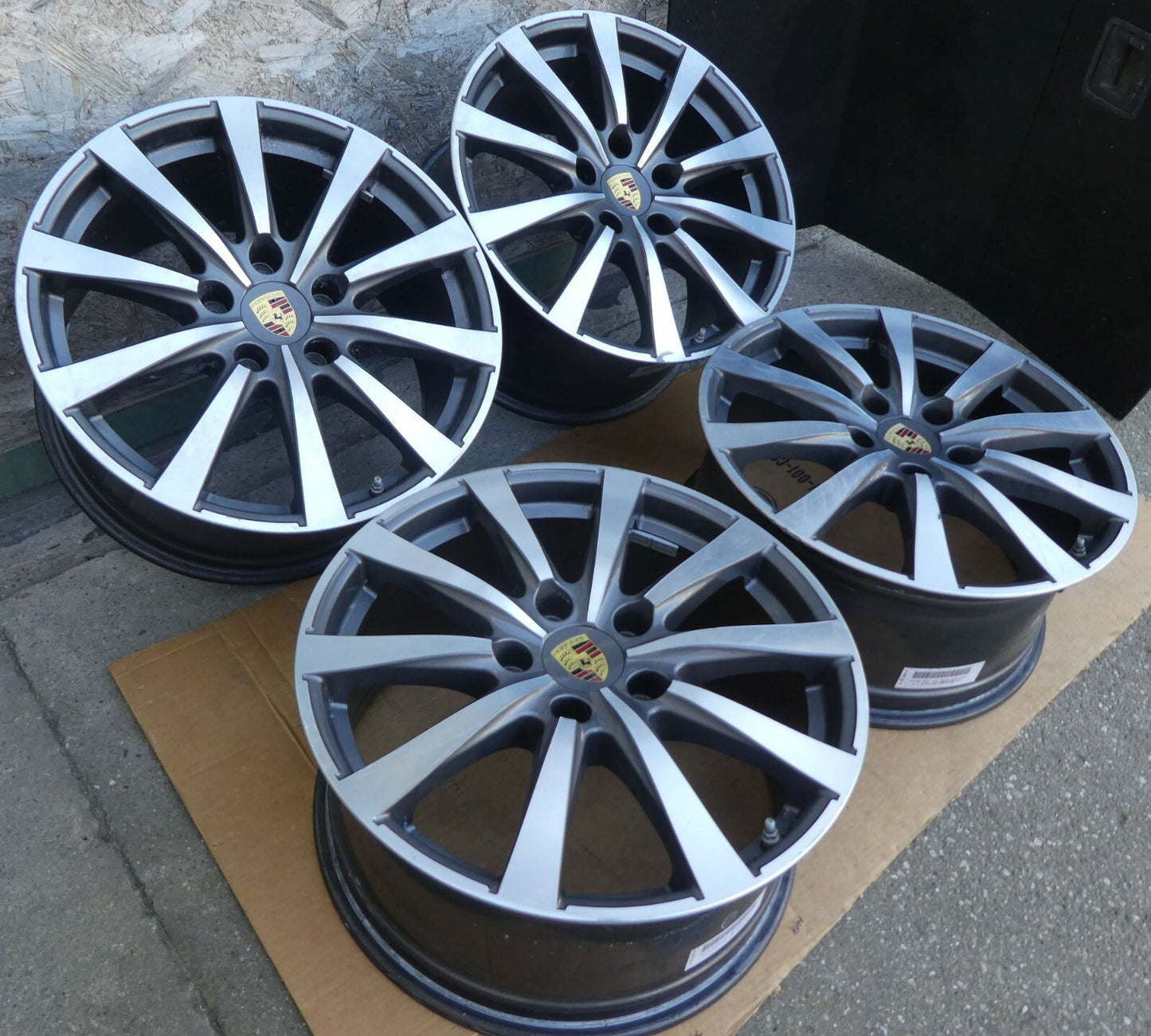 Orig Porsche 970 19 zoll Alufelgen satz SPEEDLINE mit RDK & Nabendeckel ORIGINAL gebraucht - Panamera