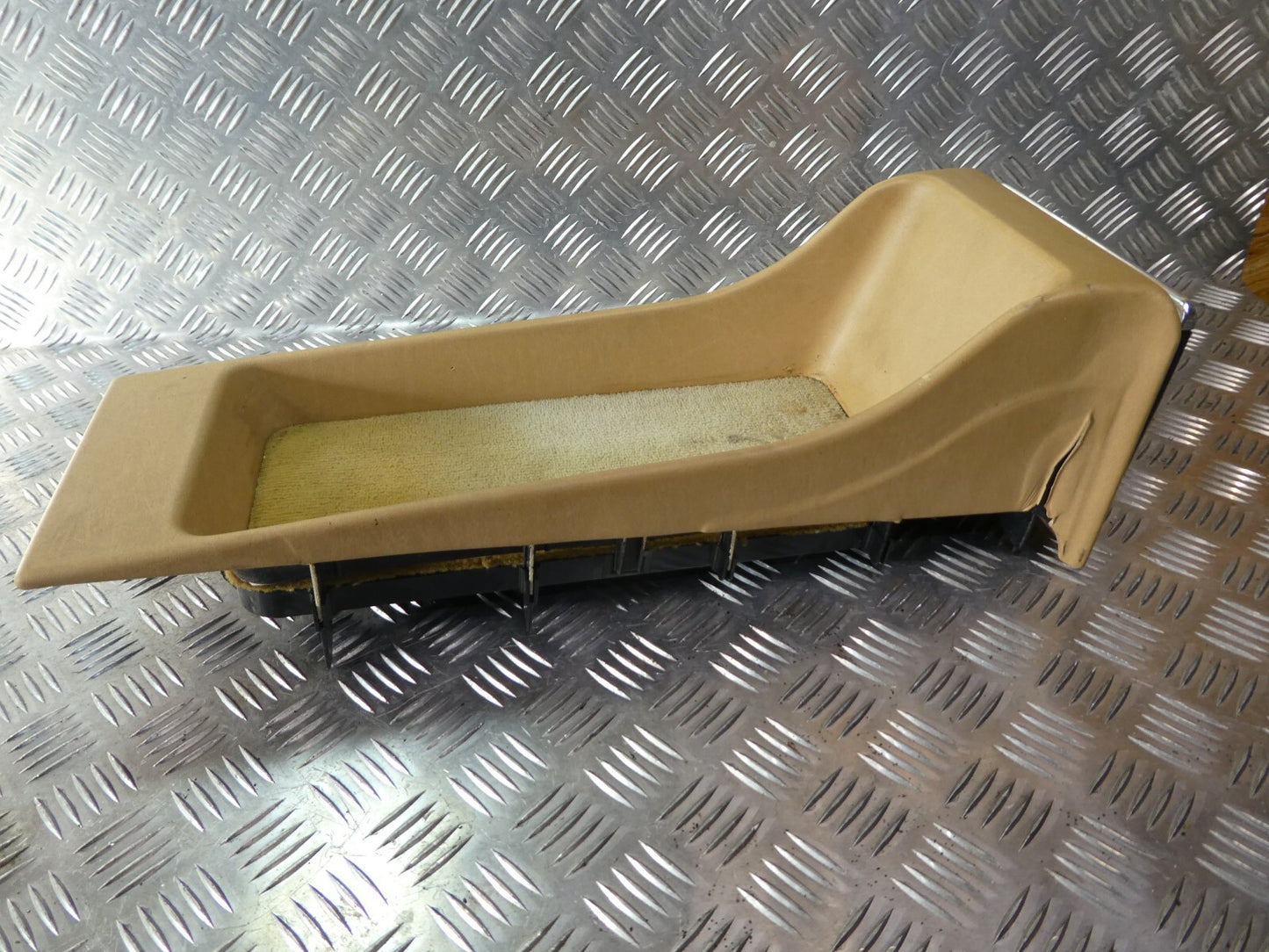Mercedes C126 W126 Coupe SEC Mittelkonsole mit Aschenbecher ORIGINAL gebraucht - 1268430707