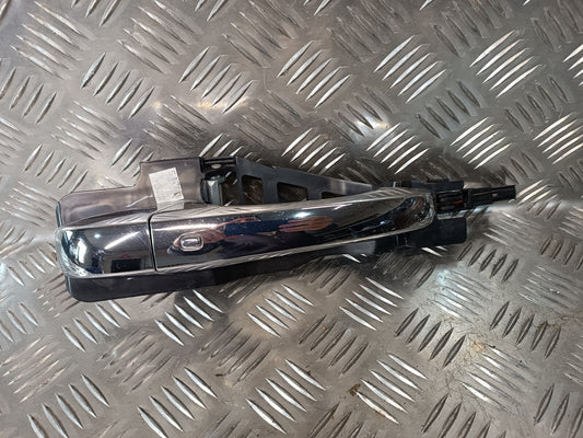 Jeep Grand Cherokee WK2 Tür Griff Türgriff Vorne ORIGINAL gebraucht - 04589884AI