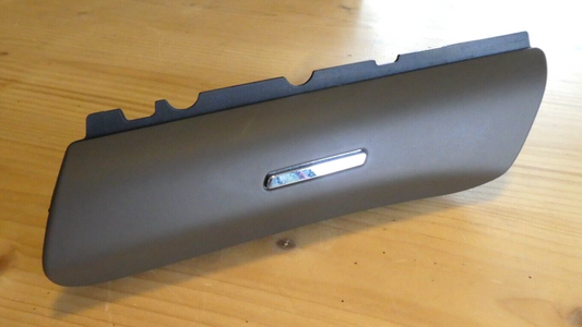 Porsche Cayenne 92A Staufach Hinten Links 7P5857951 Braun ORIGINAL gebraucht - Umbra ORIGINAL gebraucht - Aschenbecher