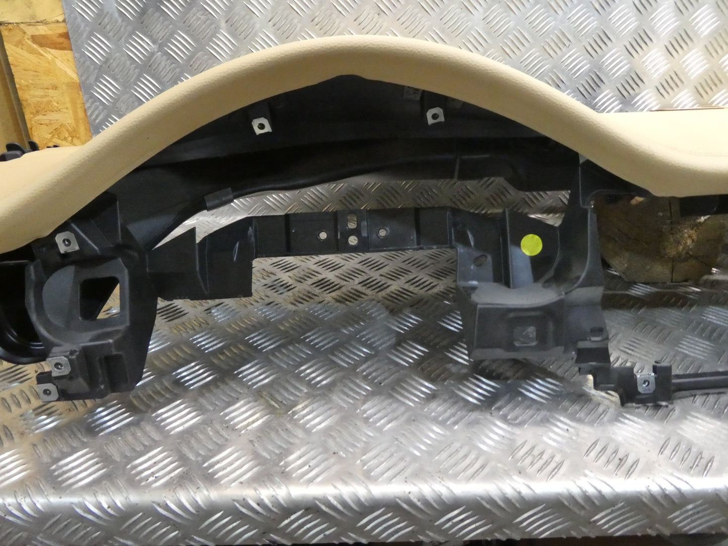 Porsche Panamera 970 Facelift Armaturenbrett Luxorbeige 97080307107 ORIGINAL gebraucht - 97055210107
