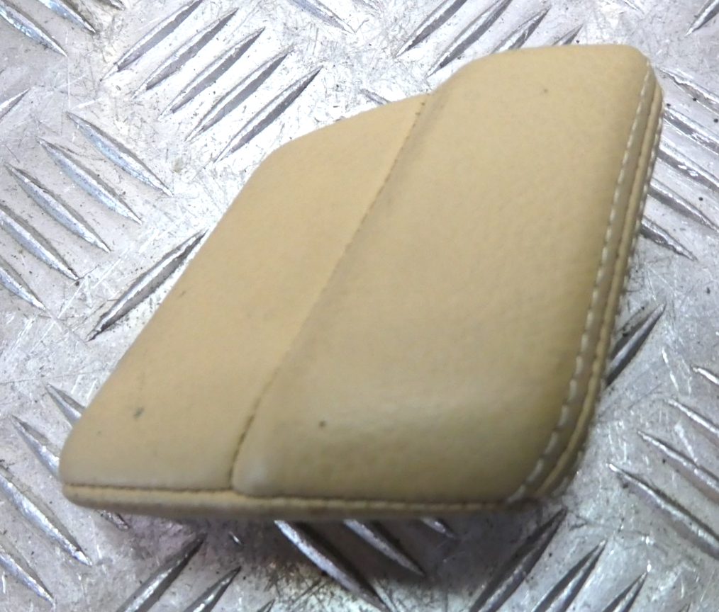 Porsche Panamera 970 Leder Abdeckung Armlehne vorne rechts Blende ORIGINAL gebraucht - 97055549701
