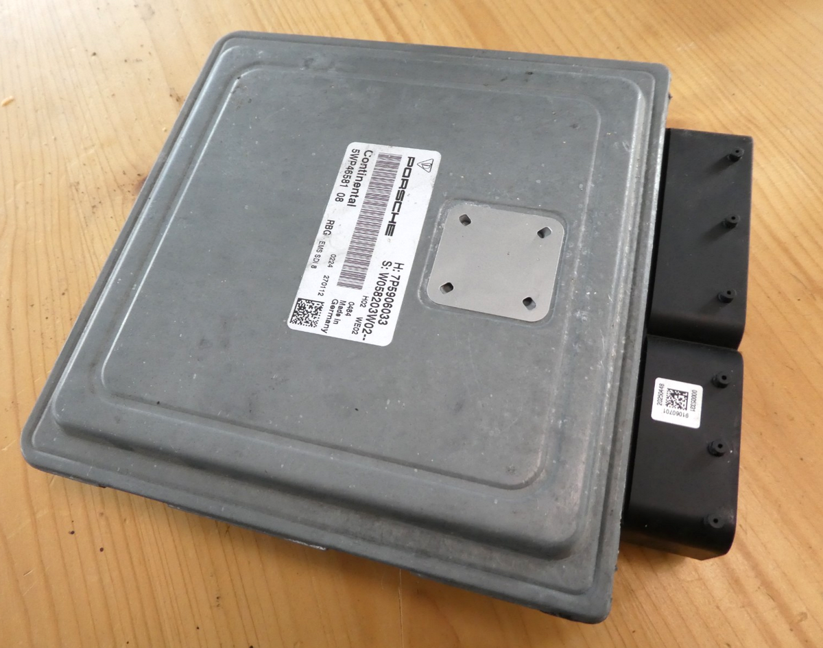 Porsche Cayenne S 92A 4,8 S _ Motor Steuergerät  _ ECU 7P5906033