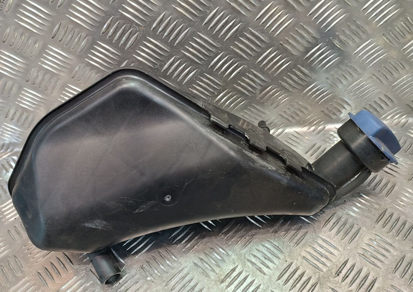 Porsche PANAMERA 970 Kühlwasserbehälter Wasserbehälter Behälter ORIGINAL gebraucht - 97010605103