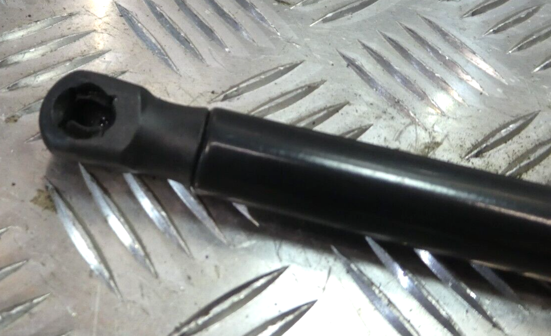 VW ID3 ID.3 Original Gasdruckdämpfer Satz für Heckklappe 10A827550A gebraucht - Volkswagen