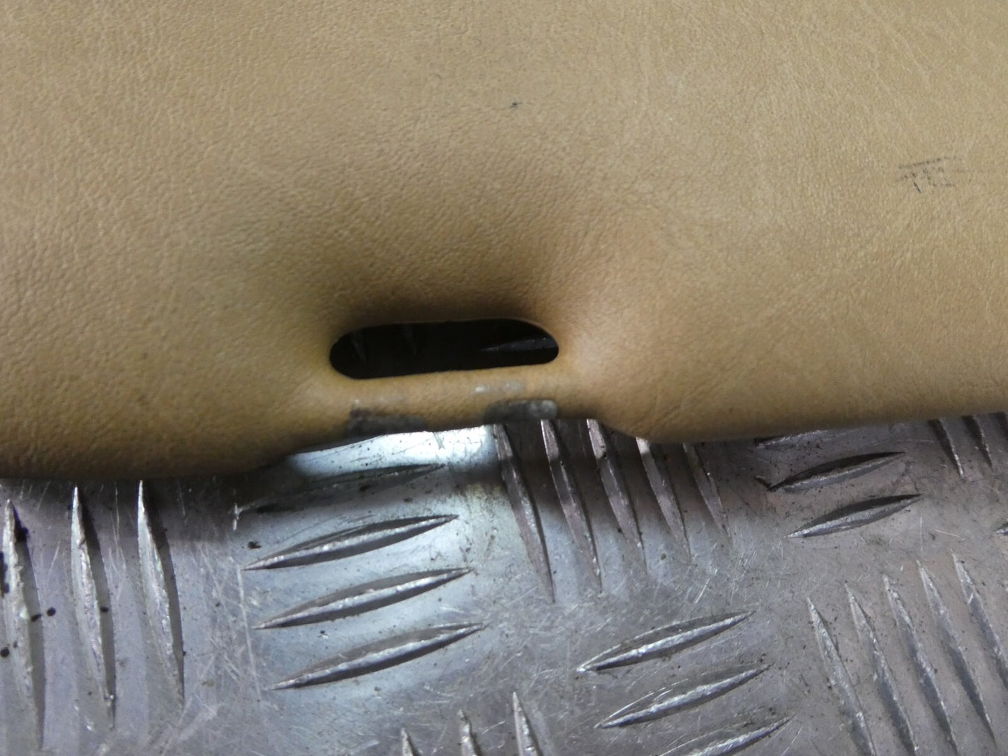 Mercedes-Benz C126 W126 420 500 560 SEC Coupe Sonnenblende Sonnenschutz rechts *