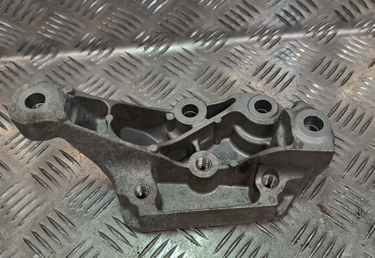 OPEL ASTRA K 1.4 B14XFL Turbo Halter Halterung GM ORIGINAL gebraucht - 13364007