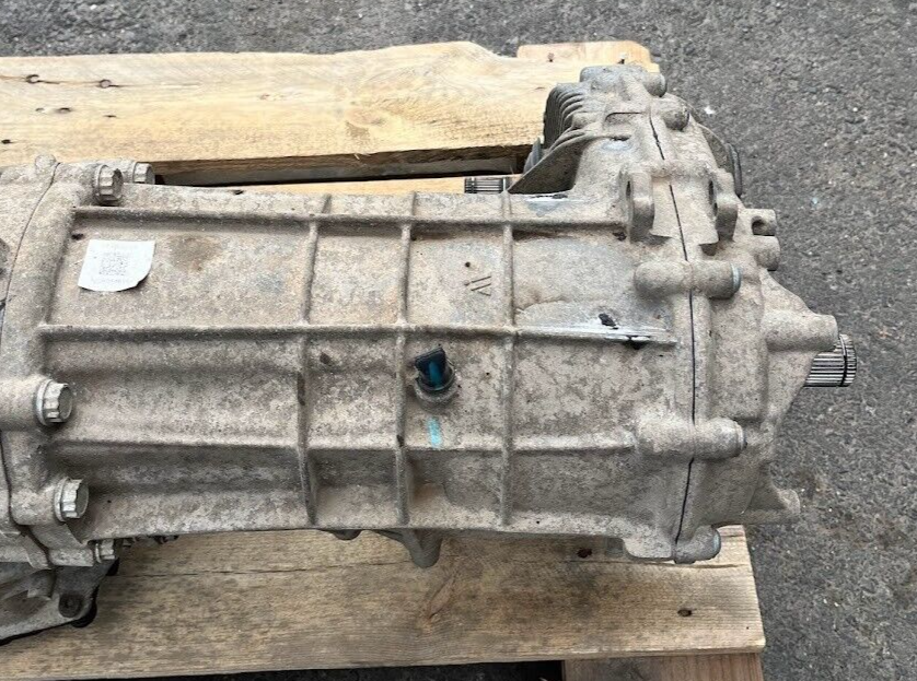 Porsche Cayenne II 92A 3.0 TDI 240PS NCA ORIGINAL gebraucht - Verteilergetriebe