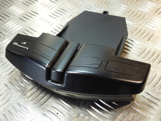 Porsche Cayenne S 92A Bedieneinheit Zentralverriegelung 7P5927325D ORIGINAL gebraucht - Schalter