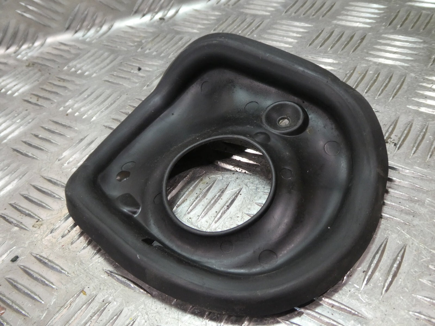 Porsche Cayenne 92A 3.0 TDI Kraftstofftankdeckel 7P0809933 ORIGINAL gebraucht - Gummimanschette
