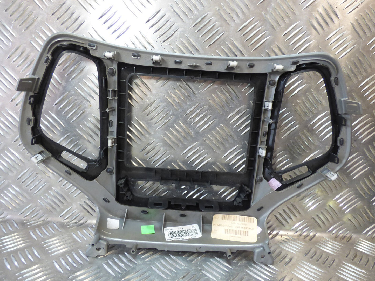 Jeep Cherokee KL 2015 Radio GPS Kopfeinheit Verkleidung ORIGINAL gebraucht - P68164099AB