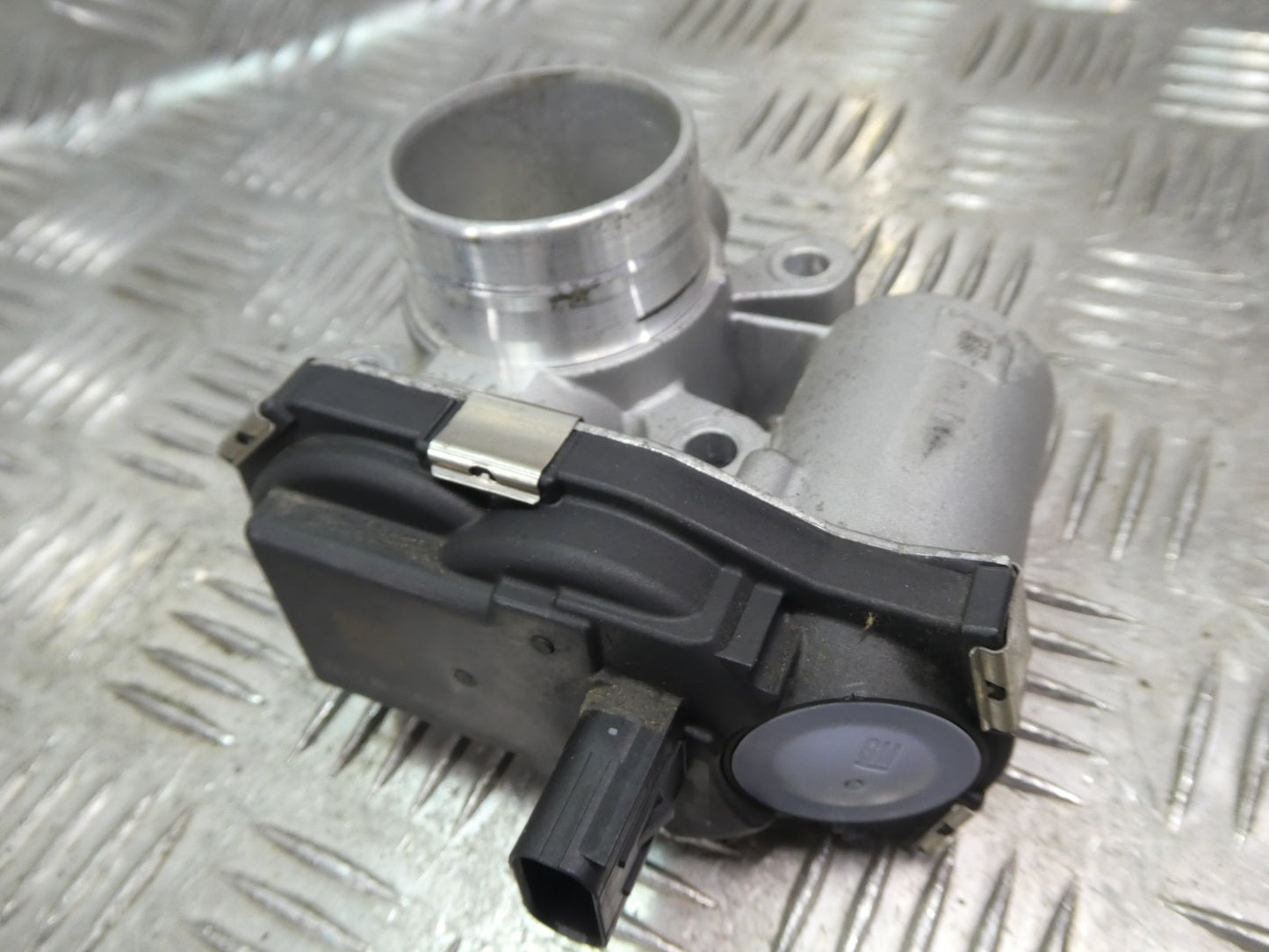 OPEL ASTRA K 1.0 TURBO 12V Original Drosselklappe gebraucht - 55491542AA