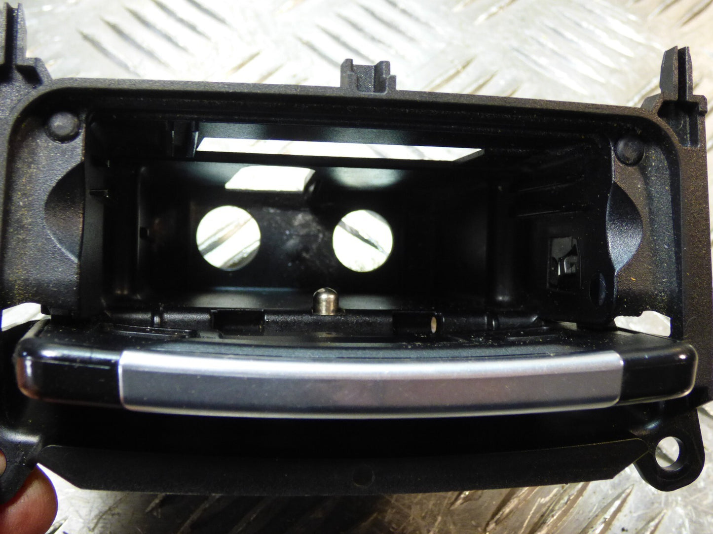 Porsche Cayenne S 92A Ascher 7P5857273A ORIGINAL gebraucht - Mittelkonsole