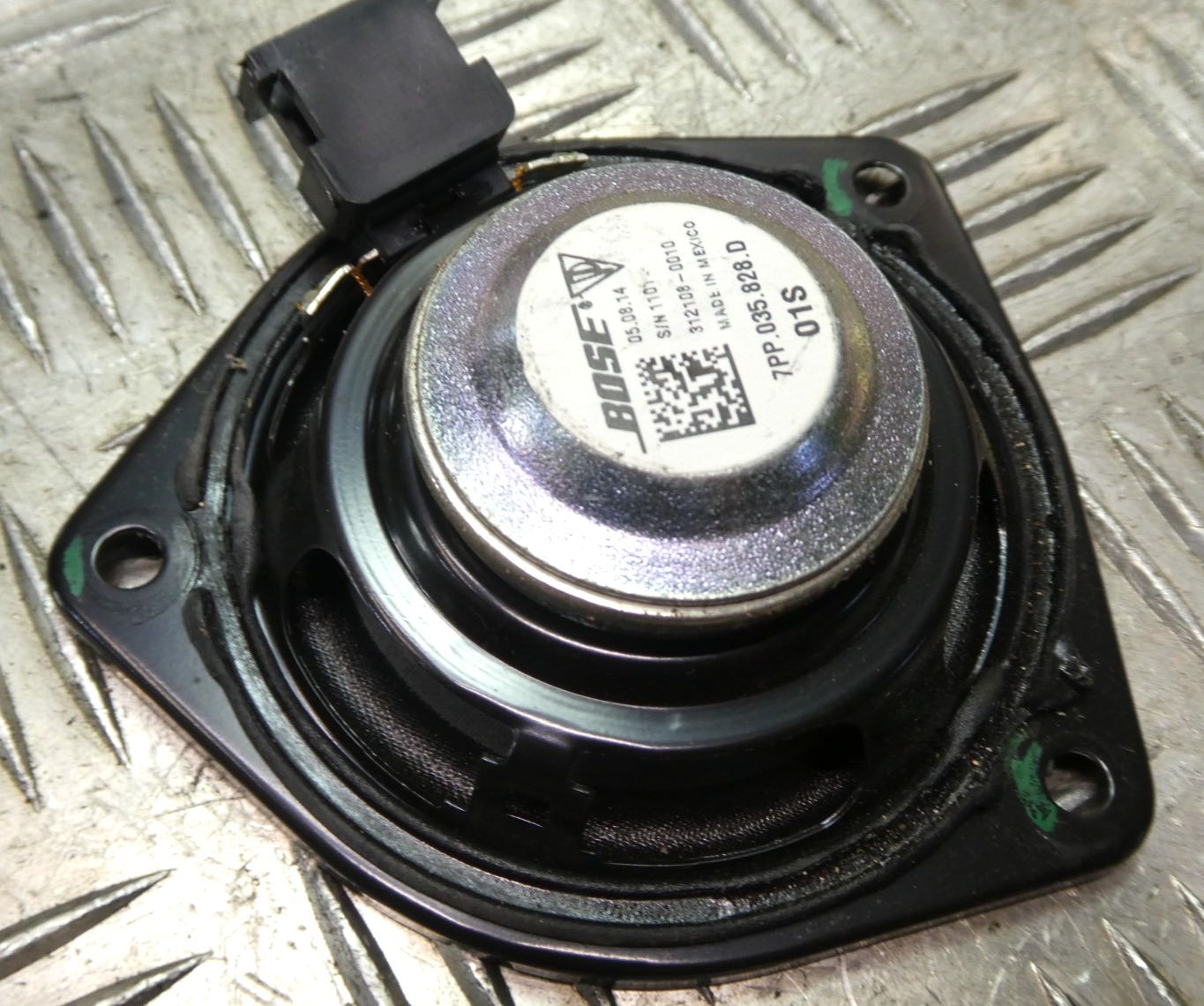 Porsche 970 Lautsprecher Armaturenbrett Mitte _ 7PP035828D ORIGINAL gebraucht - Panamera