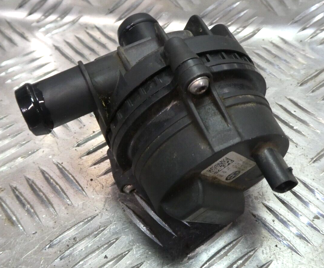 VW ID3 ID.3 Orig. Wasserpumpe Kühlmittelpumpe Pumpe 1EA965567A ORIGINAL gebraucht - Volkswagen