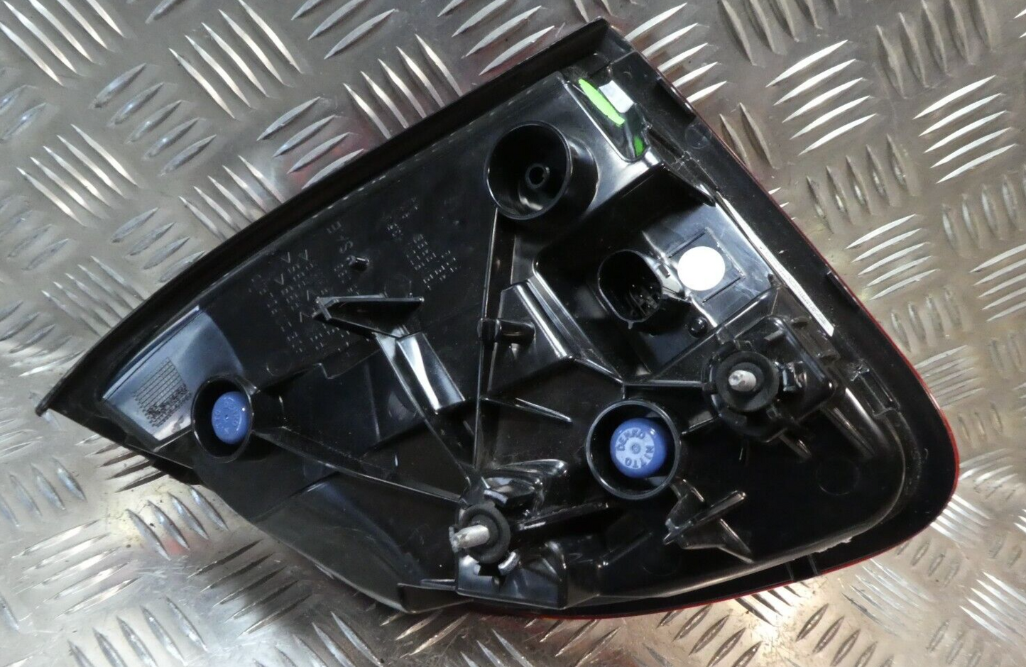 Porsche Cayenne 92A Hinten links innen Rückleuchte USA 7P5945093N ORIGINAL gebraucht - Heckleuchte